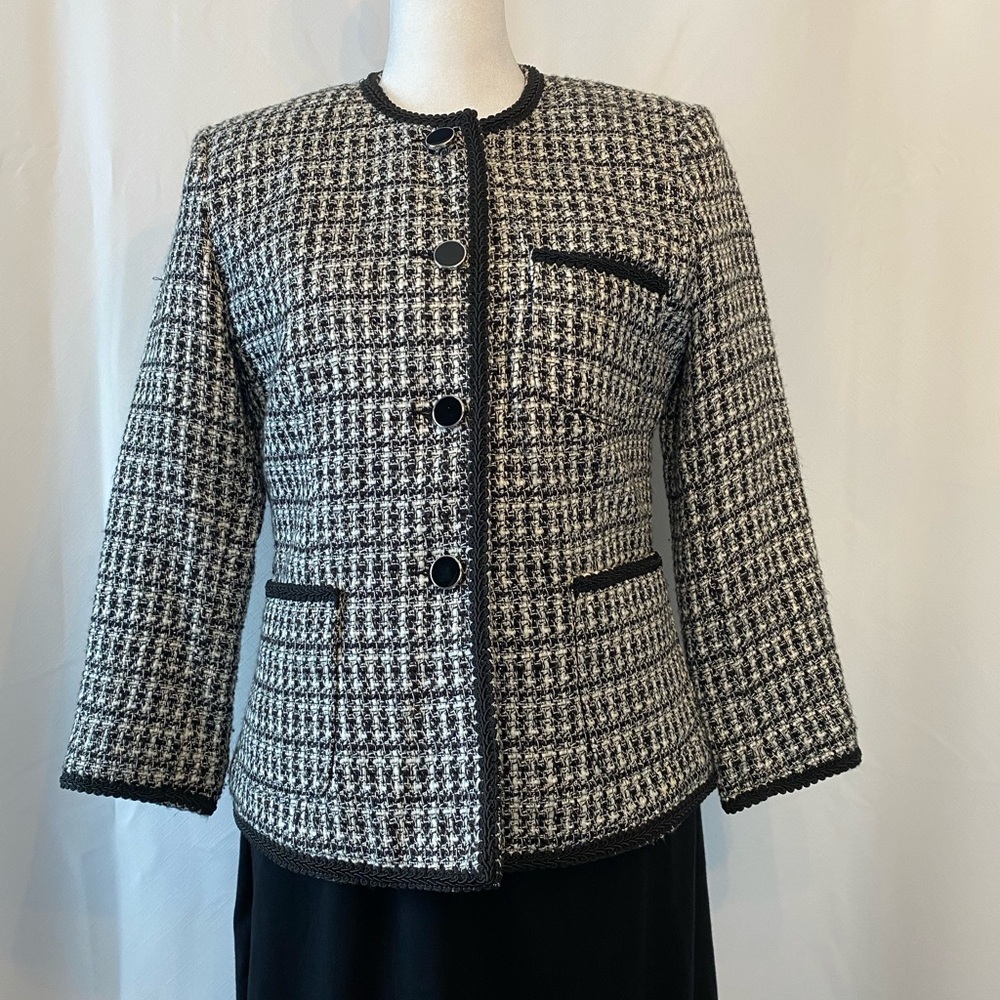 Womens Black White Classic Tweed Single Breasted Blazer SM Dark Academia Preppy